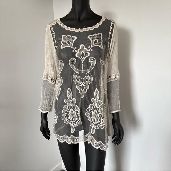⚪️ Made in Italy Embroidered Sheer Mesh Tunic | S/M - Picture 1 of 6